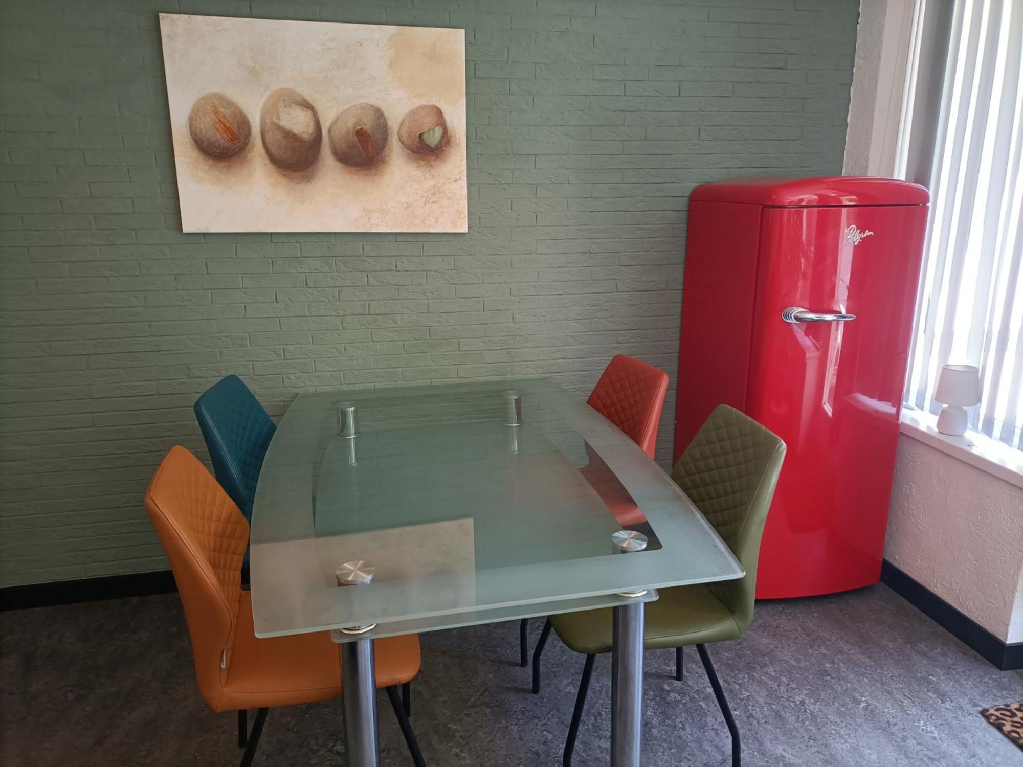 Stylish 3br - Rooftop Lounge - Big Kitchen