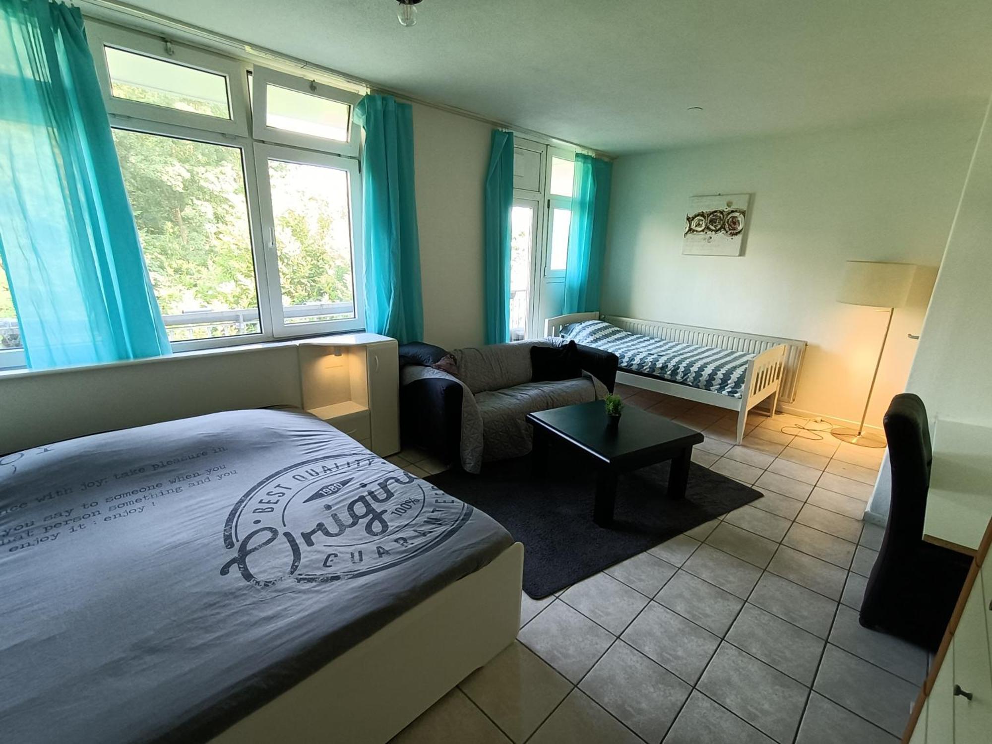 Stylish 3br - Rooftop Lounge - Big Kitchen * Heerlen